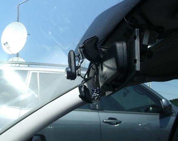 camera_front_inside_1.JPG